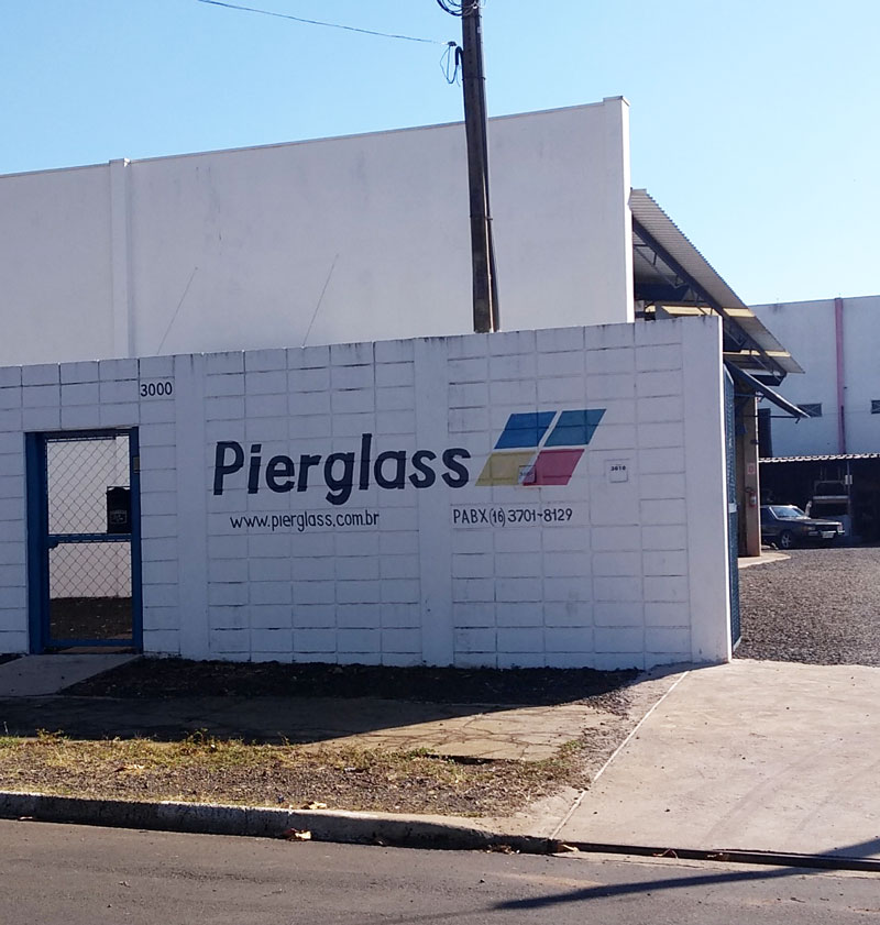 entrada-empresa-piersglass